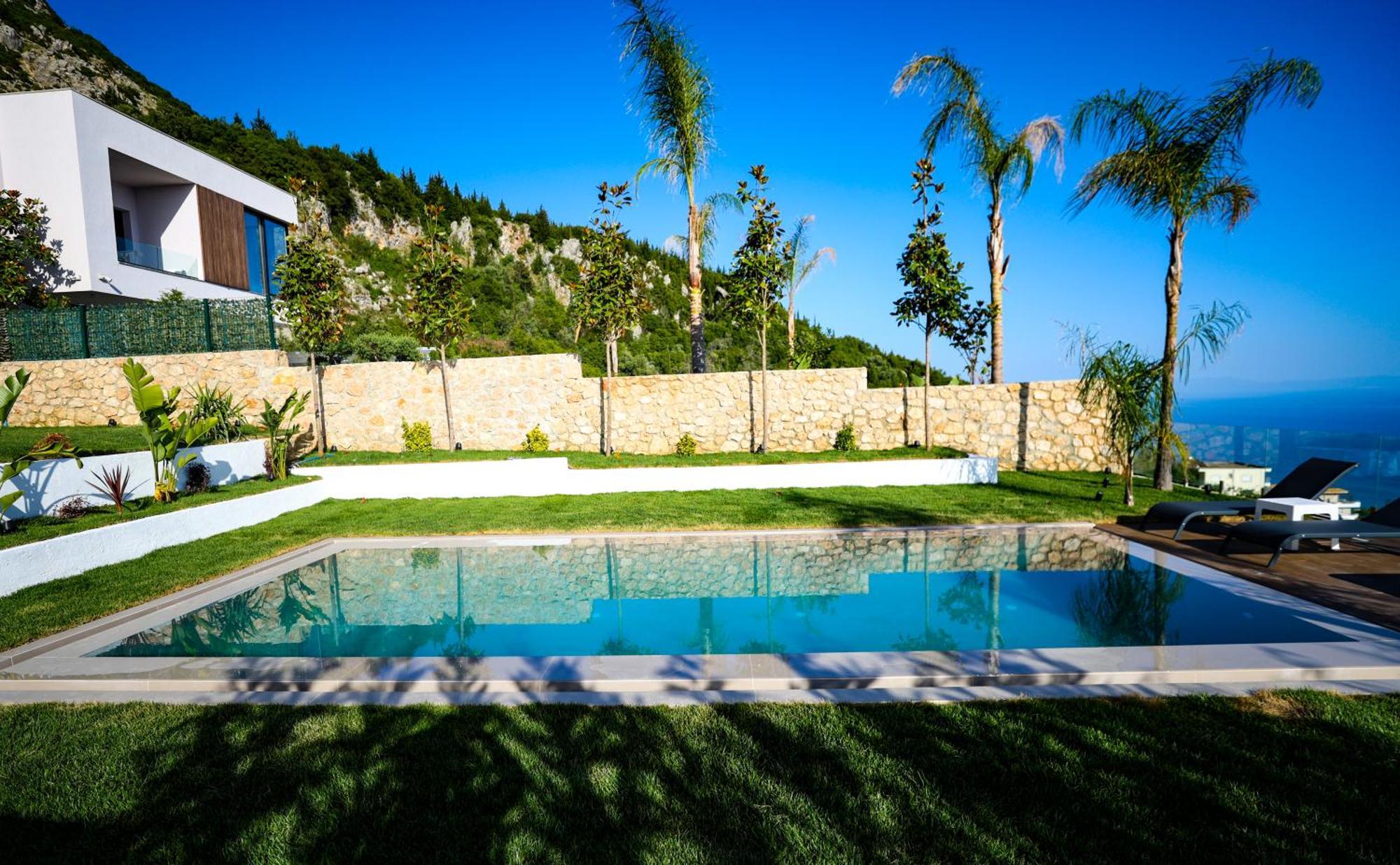 White Pearl Villa Palasë