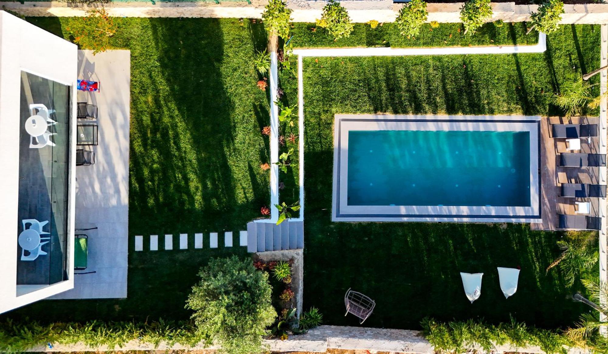 Villa White Pearl